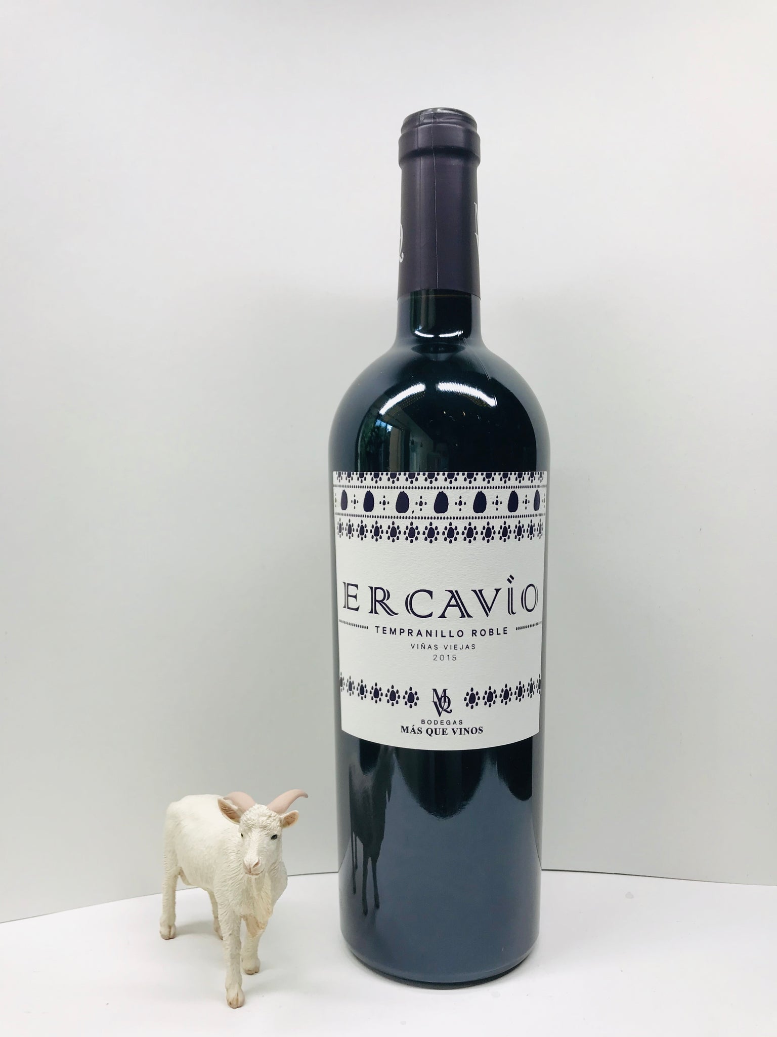 Tempranillo, "Ercavio," Más que Vinos, La Mancha, Spain, 2015